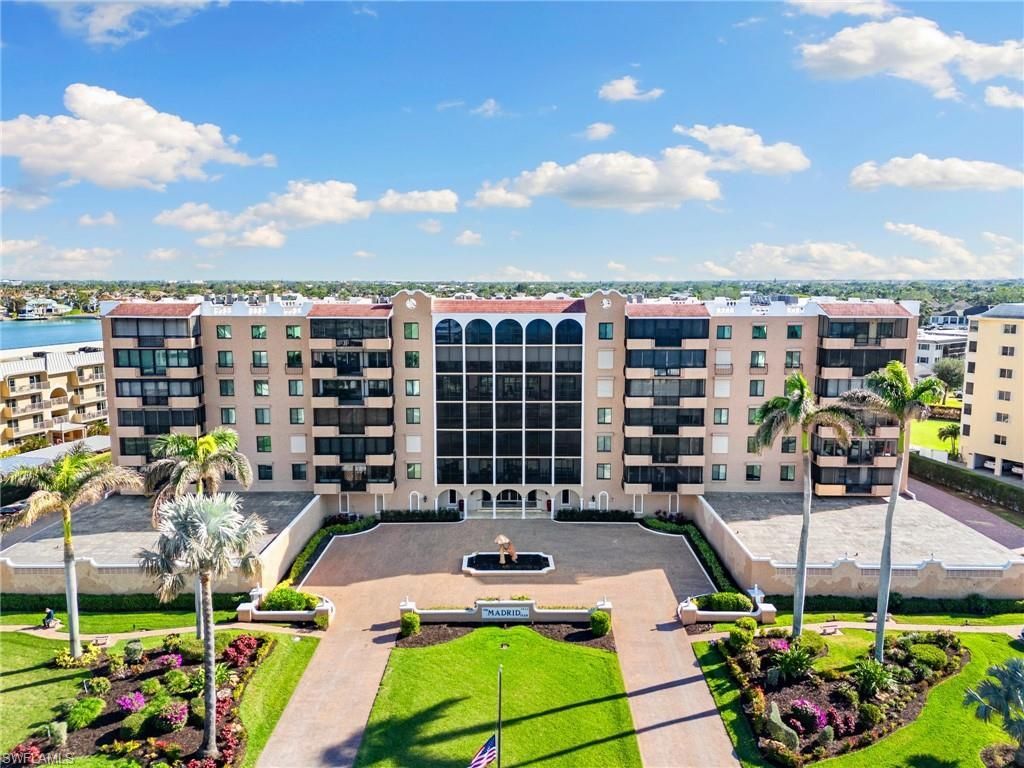3430 Gulf Shore Blvd N, Unit 2B, Naples, FL 34103 Photo