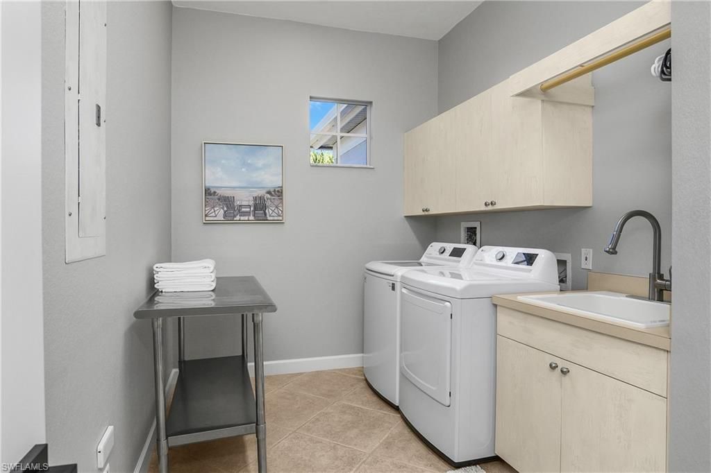 9261 Indigo Isle Ct, Unit 202, Estero, FL 34135 Photo