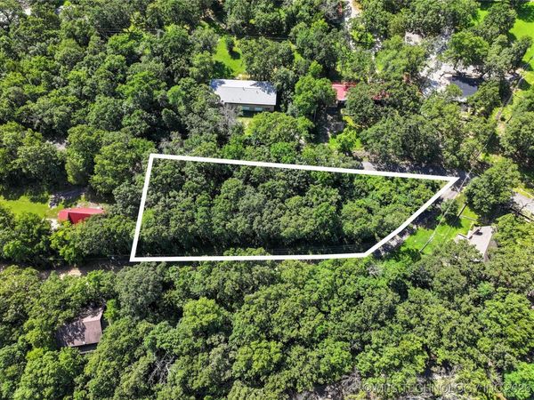 11111 958, Gore, OK 74435