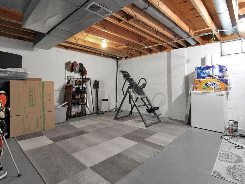 516 Pamlico Street, Columbus, OH 43228 Photo 21