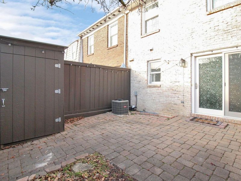 516 Pamlico Street, Columbus, OH 43228 Photo 24