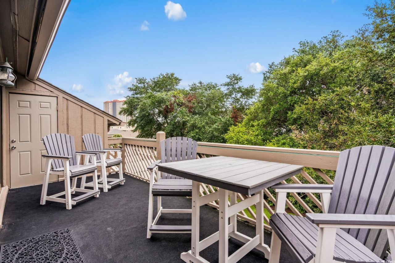 214 Maison Dr. Photo 32