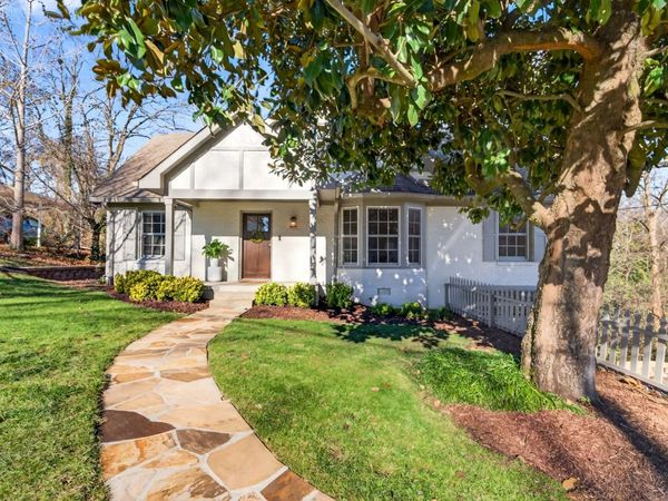 1116 Brookmeade Dr, Nashville, TN 37204