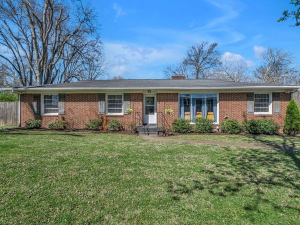 326 Walton Ln, Madison, TN 37115