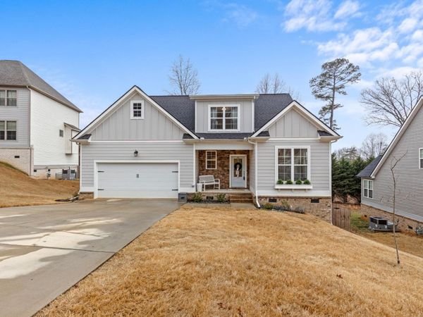 6335 Satjanon Drive, Ooltewah, TN 37363