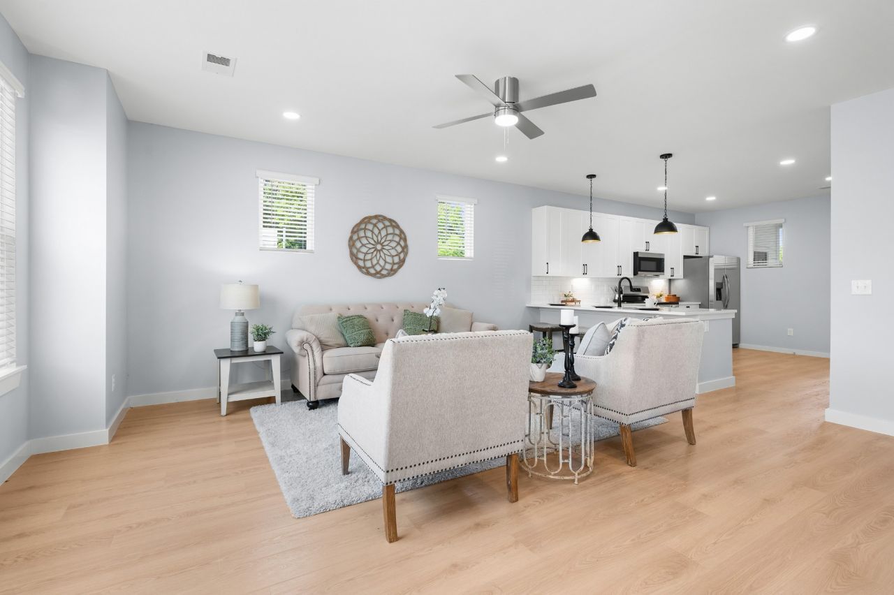 702 Laura Ward Pl, Lebanon, TN 37087 Main Photo