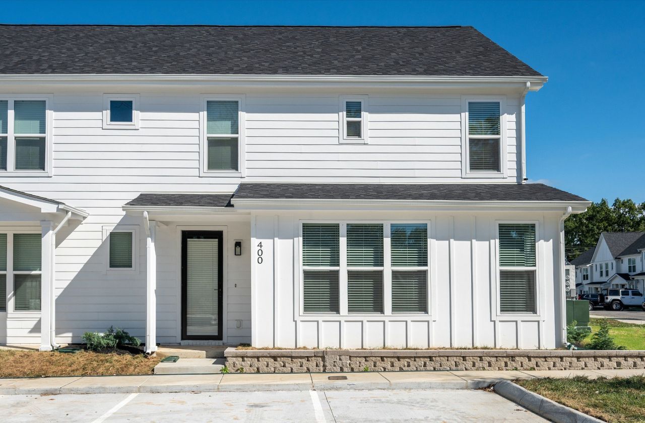 400 Curtis Hilton Way, Lebanon, TN 37087 Main Photo