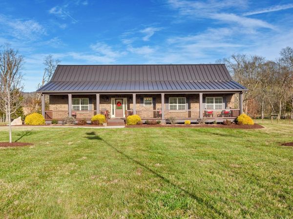 2564 New Highway 7, Santa Fe, TN 38482