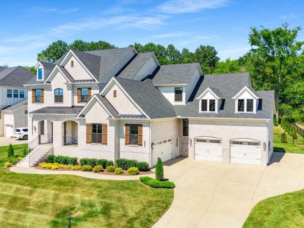 4728 Woodrow Pl, Arrington, TN 37014