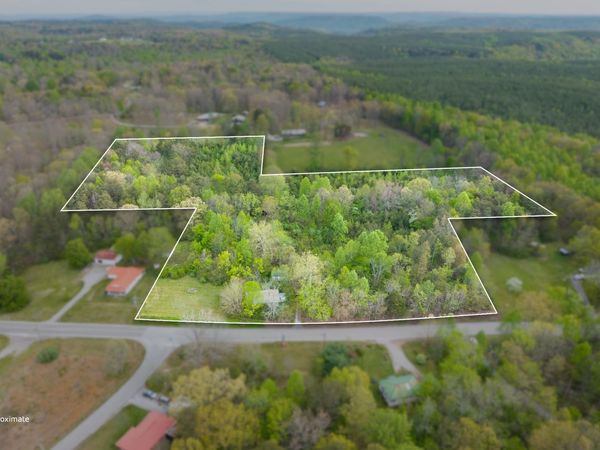 2323 College St, Spencer, TN 38585