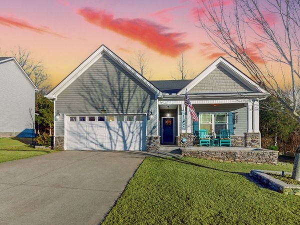 765 Garland Dr, Hermitage, TN 37076