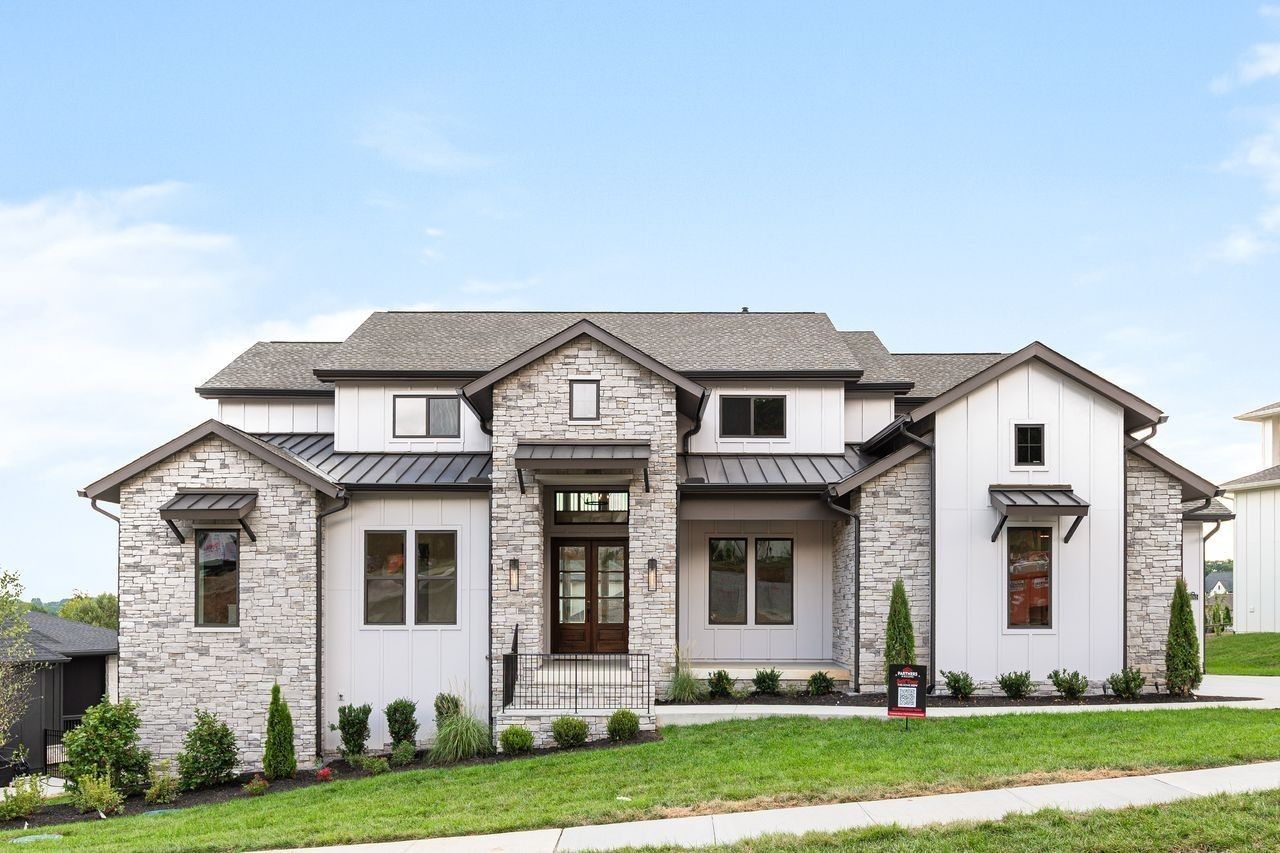 6065 Lookaway Cir, Franklin, TN 37067 Main Photo