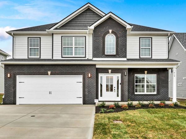 658 Marblewing Ct, Clarksville, TN 37043