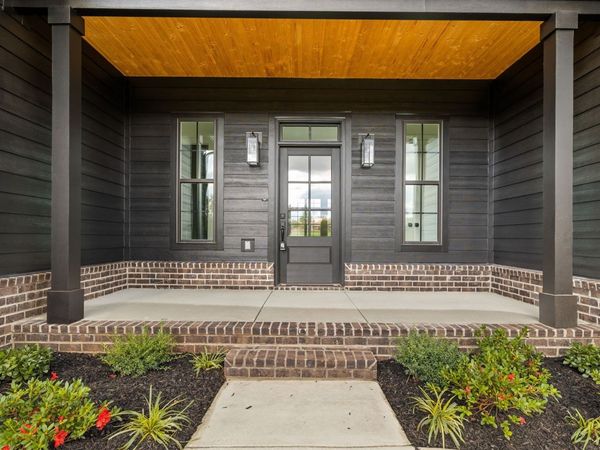 601 Mary Alice Drive , Smyrna, TN 37167