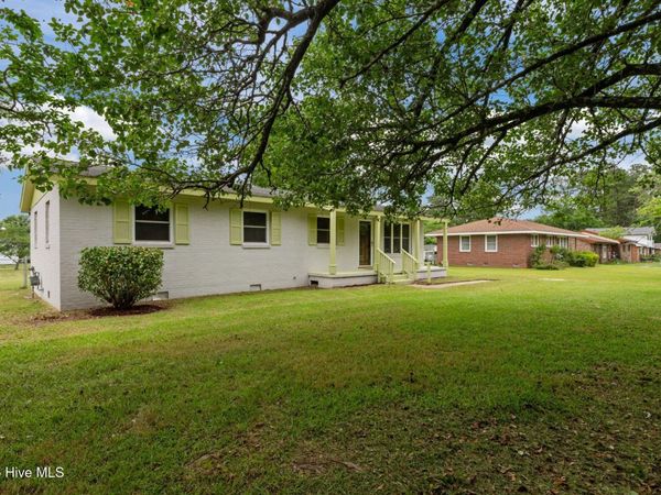210 Glenburnie Drive, New Bern, NC 28560