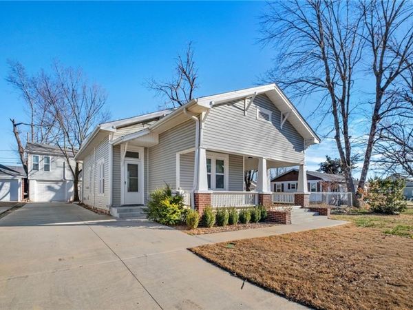 615 N 3rd Street , Rogers, AR 72756