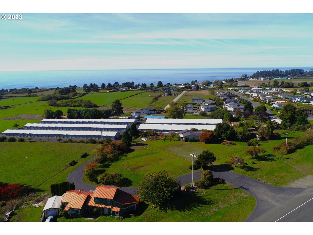 15282 Highway 101, Brookings, OR 97415 Main Photo