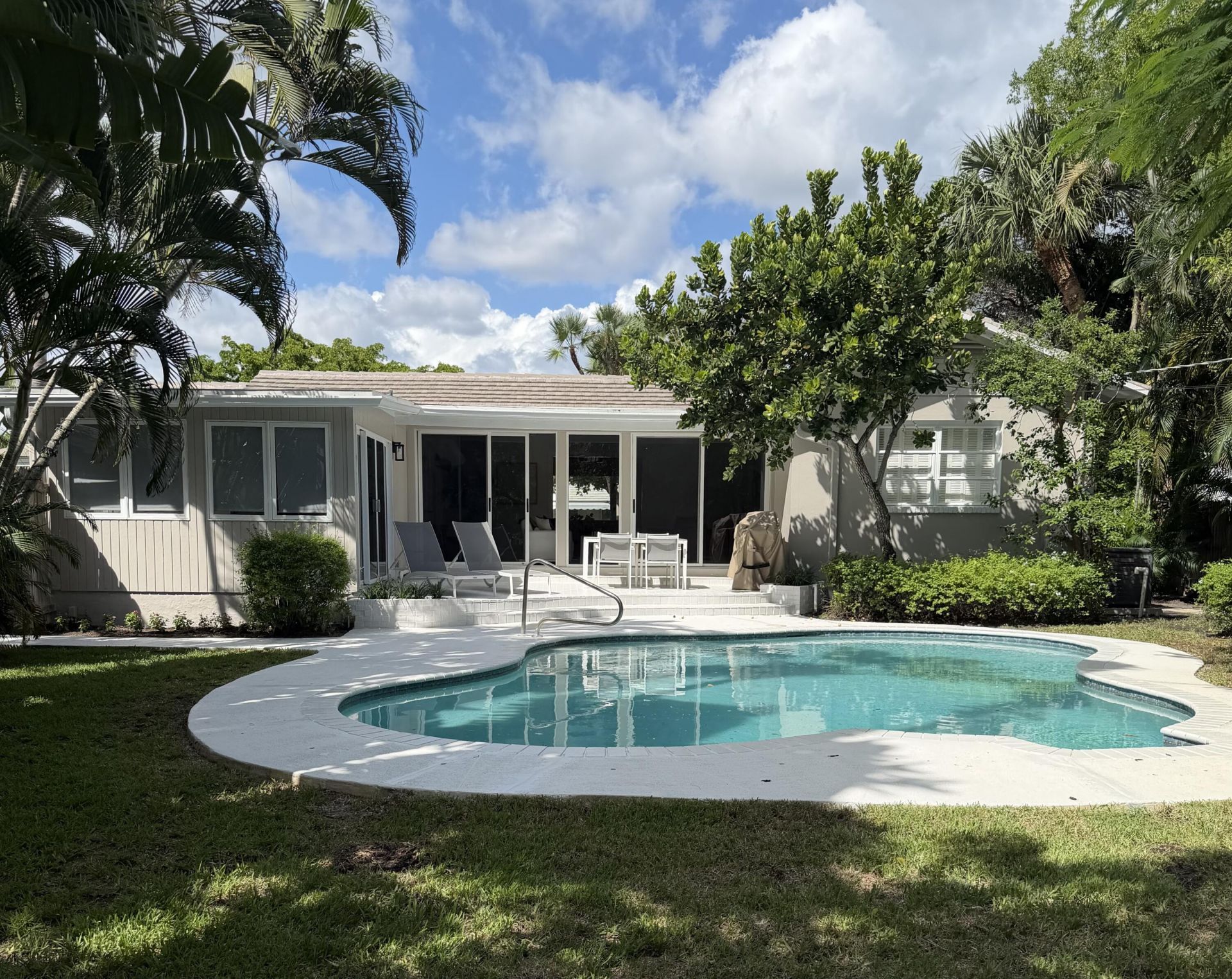 210 Miramar Way, West Palm Beach, FL 33405 Photo