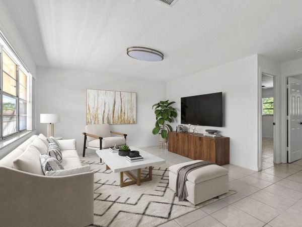 1908 NW 4th Avenue, Unit 110, Boca Raton, FL 33432