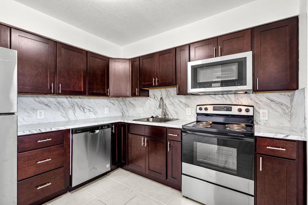 1908 NW 4th Avenue, Unit 110, Boca Raton, FL 33432 Photo
