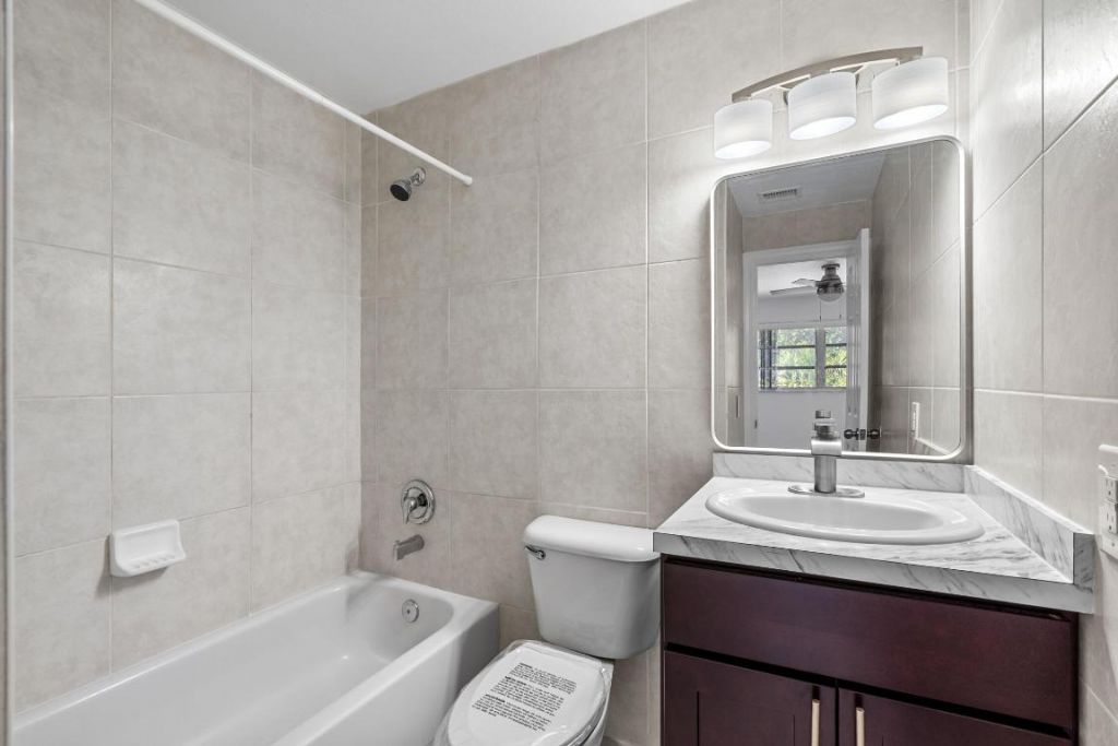 1908 NW 4th Avenue, Unit 110, Boca Raton, FL 33432 Photo