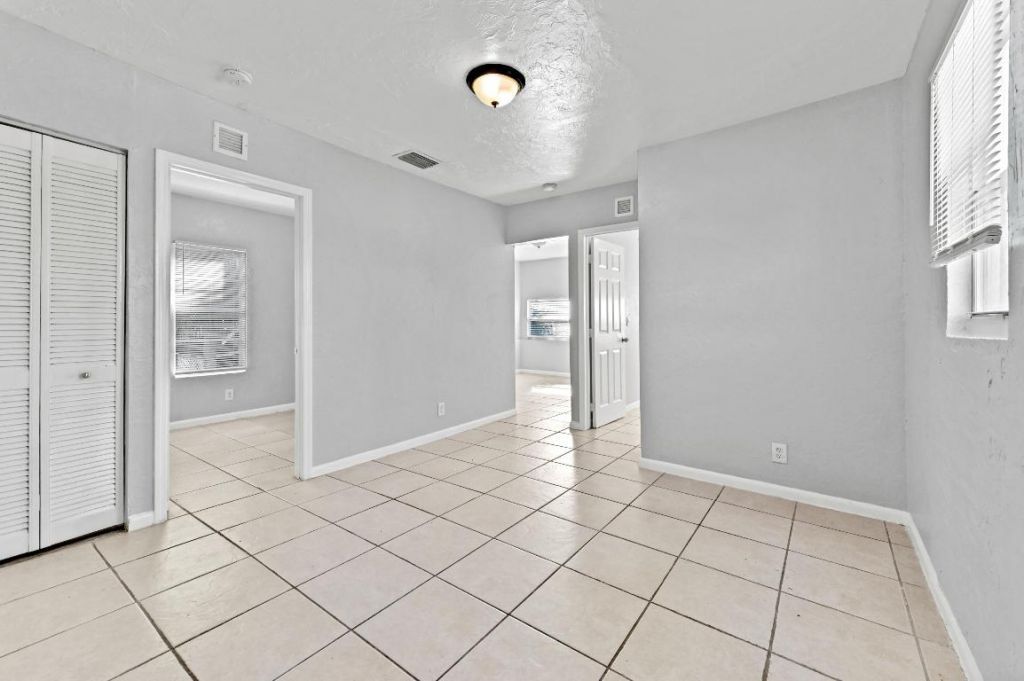 515 Putnam Road, West Palm Beach, FL 33405 Photo