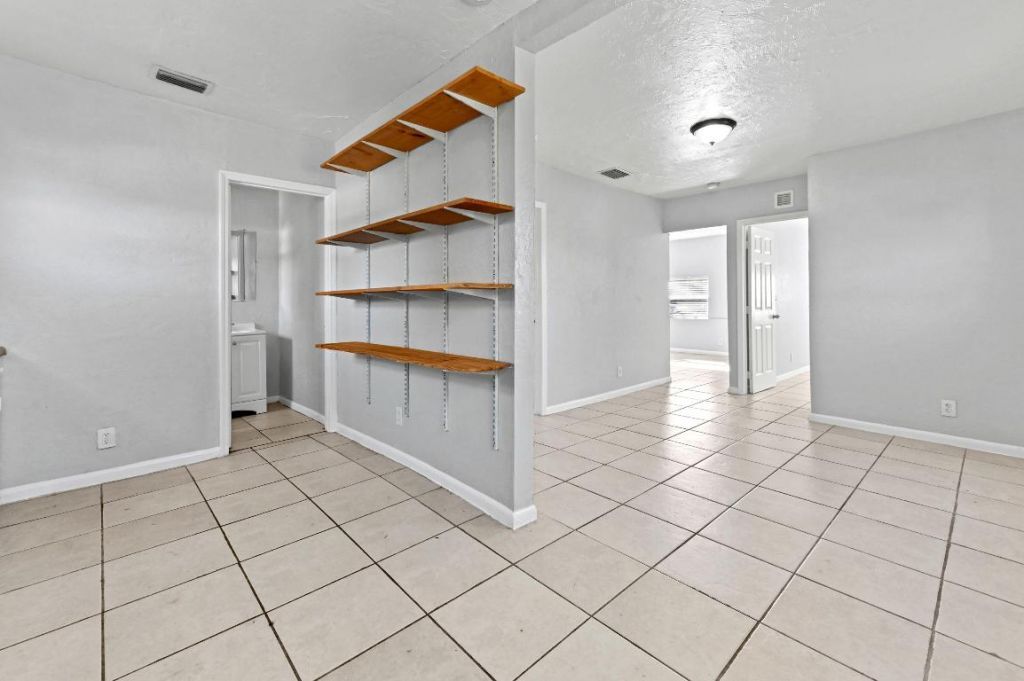 515 Putnam Road, West Palm Beach, FL 33405 Photo