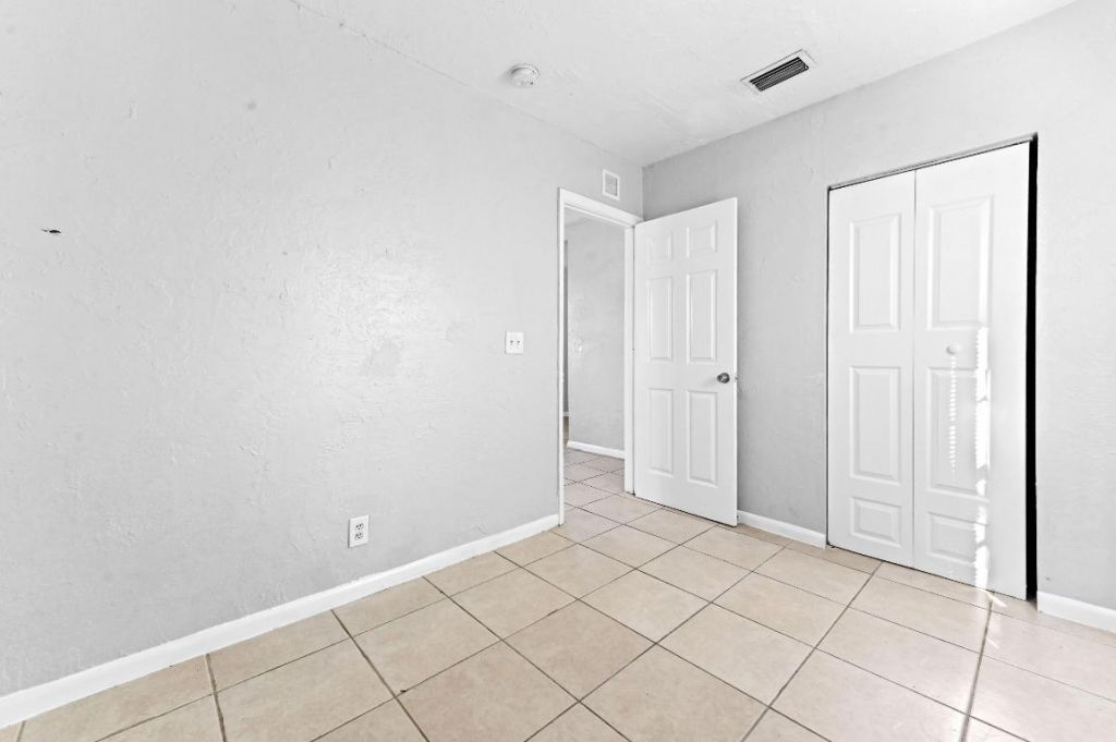 515 Putnam Road, West Palm Beach, FL 33405 Photo