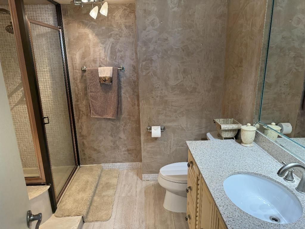 4200 N Ocean Drive, Unit 2-1101, Singer Island, FL 33404 Photo