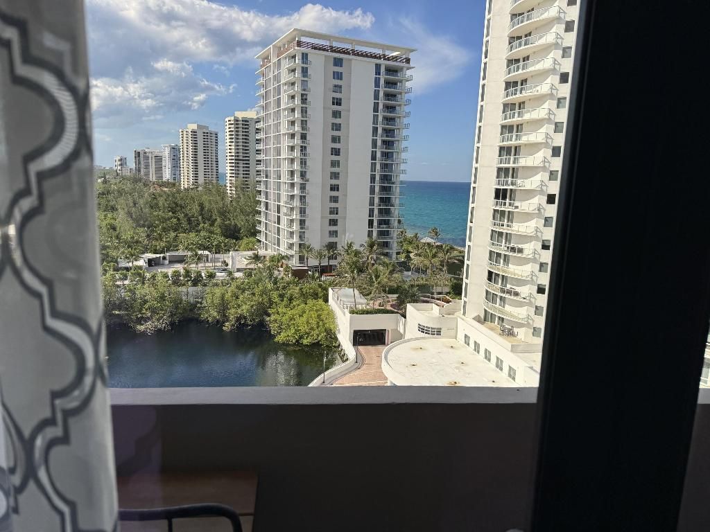 4200 N Ocean Drive, Unit 2-1101, Singer Island, FL 33404 Photo