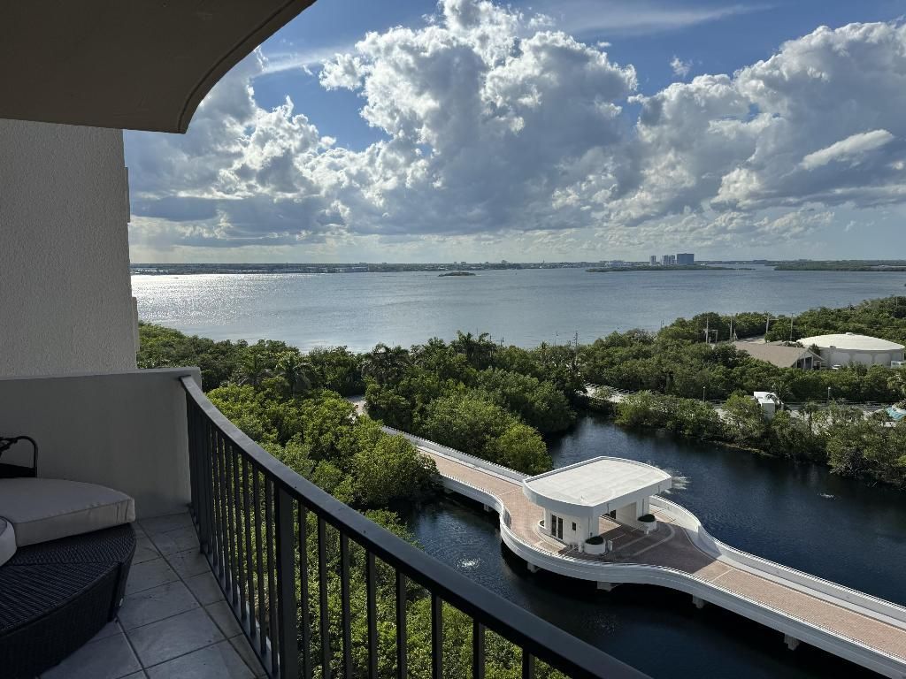 4200 N Ocean Drive, Unit 2-1101, Singer Island, FL 33404 Photo