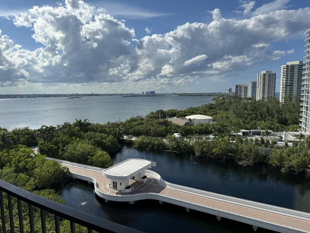 4200 N Ocean Drive, Unit 2-1101, Singer Island, FL 33404 Photo