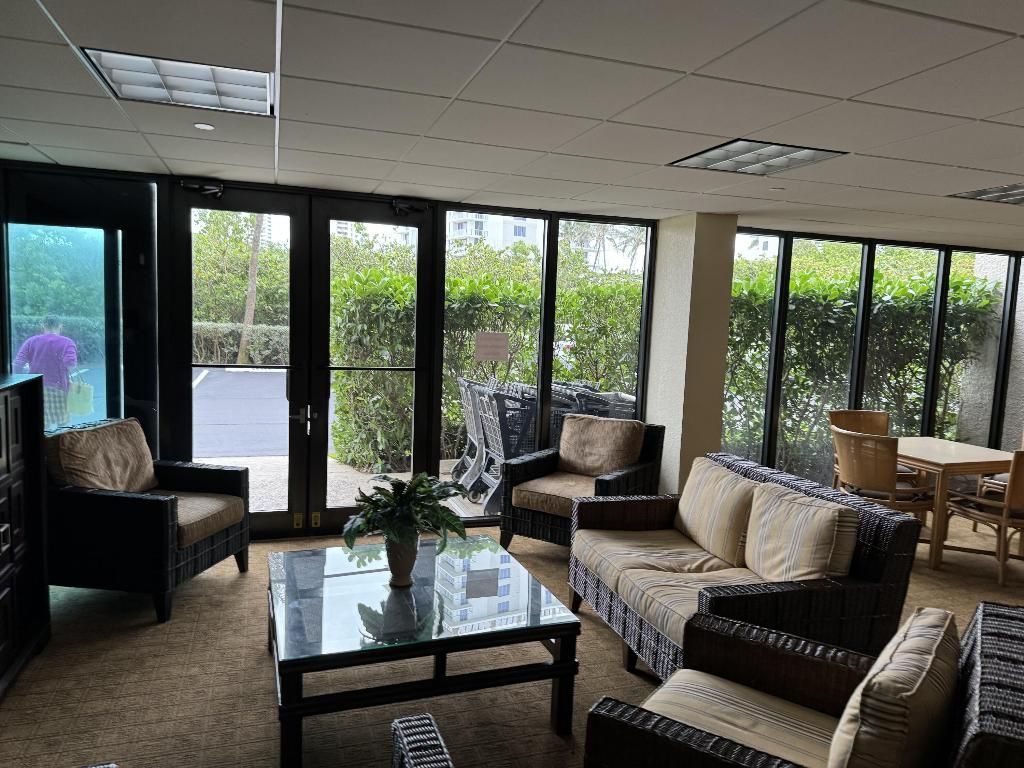 4200 N Ocean Drive, Unit 2-1101, Singer Island, FL 33404 Photo