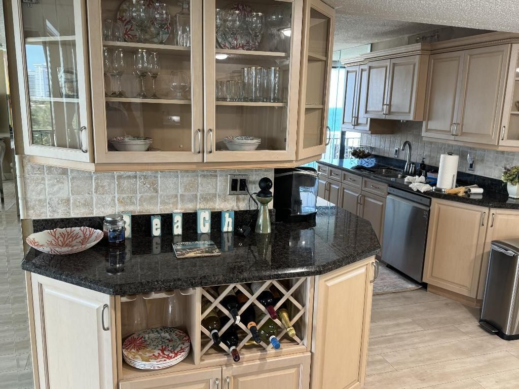 4200 N Ocean Drive, Unit 2-1101, Singer Island, FL 33404 Photo