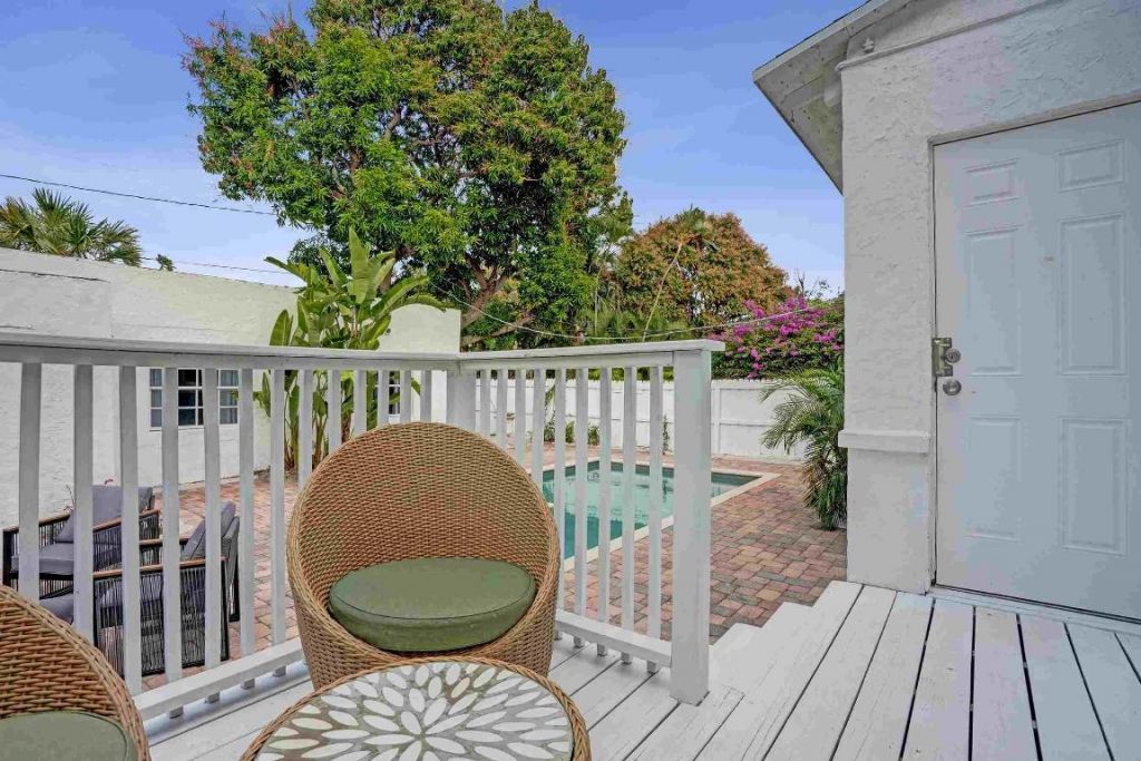 435 35th Street, West Palm Beach, FL 33407 Photo