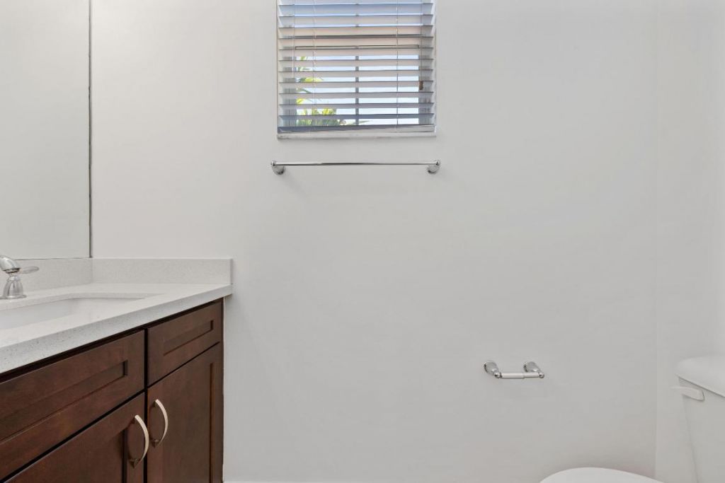 222 S Federal Highway, Unit 3, Lake Worth Beach, FL 33460 Photo