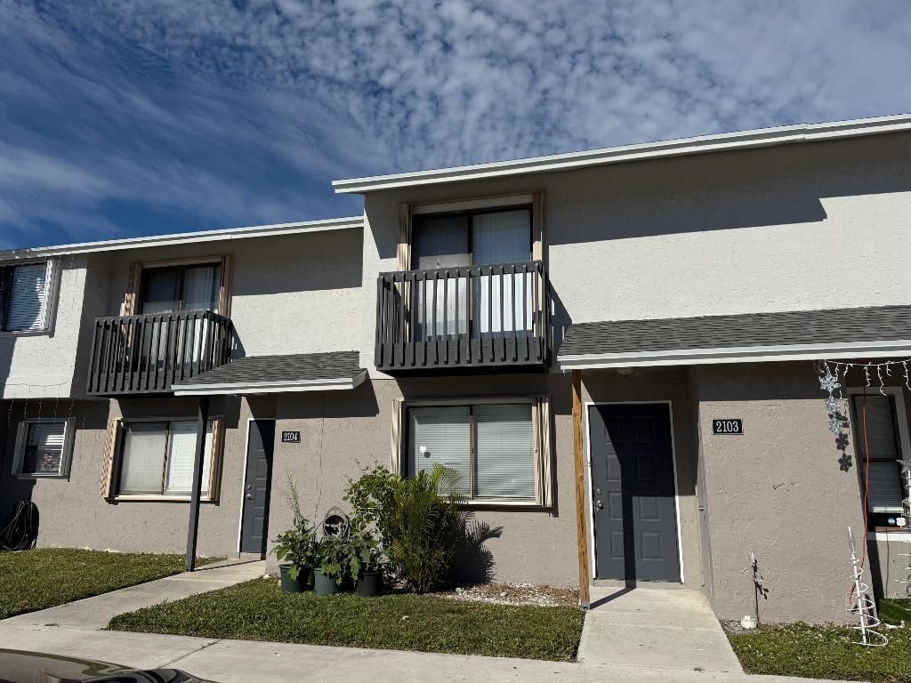2103 Wharf Lane, Greenacres, FL 33463 Photo