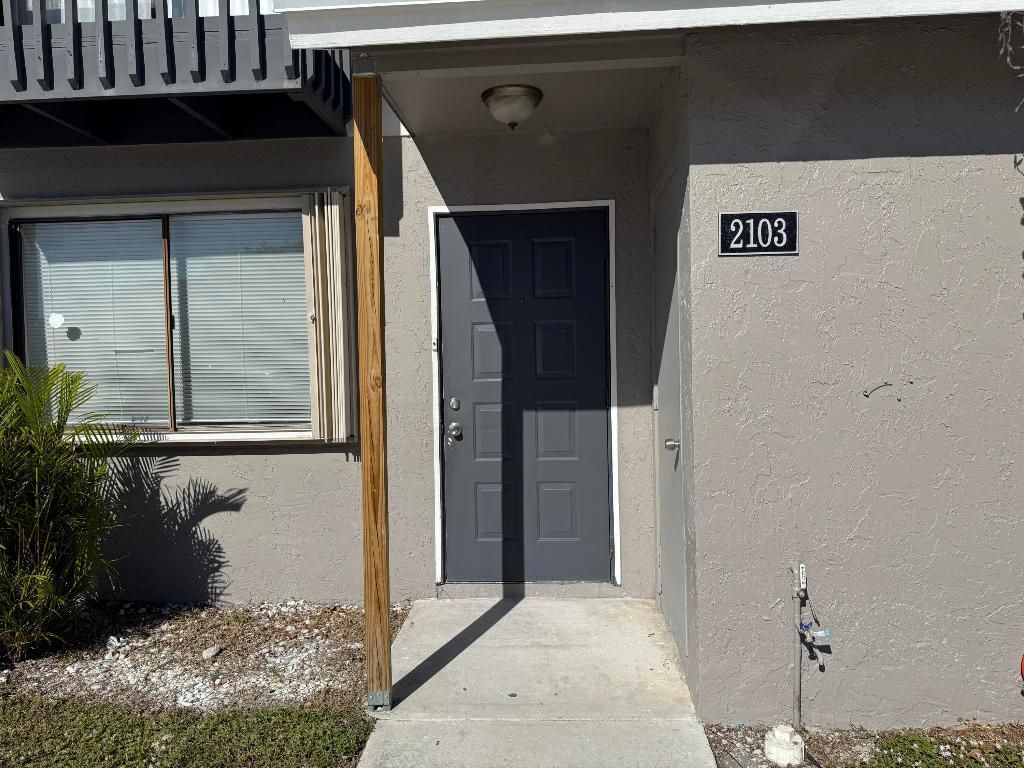 2103 Wharf Lane, Greenacres, FL 33463 Photo