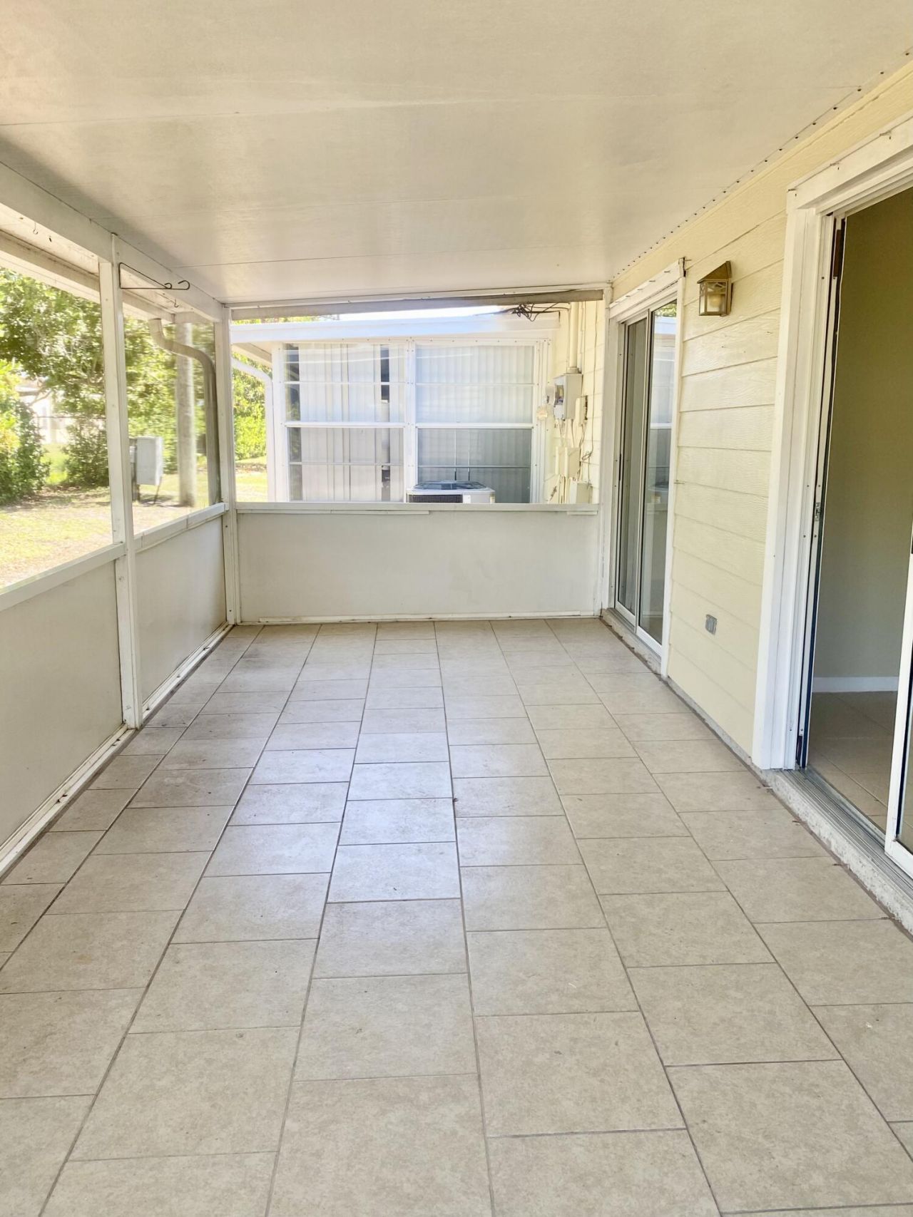 2519 SE Tropical East Circle E, Port Saint Lucie, FL 34952 Photo