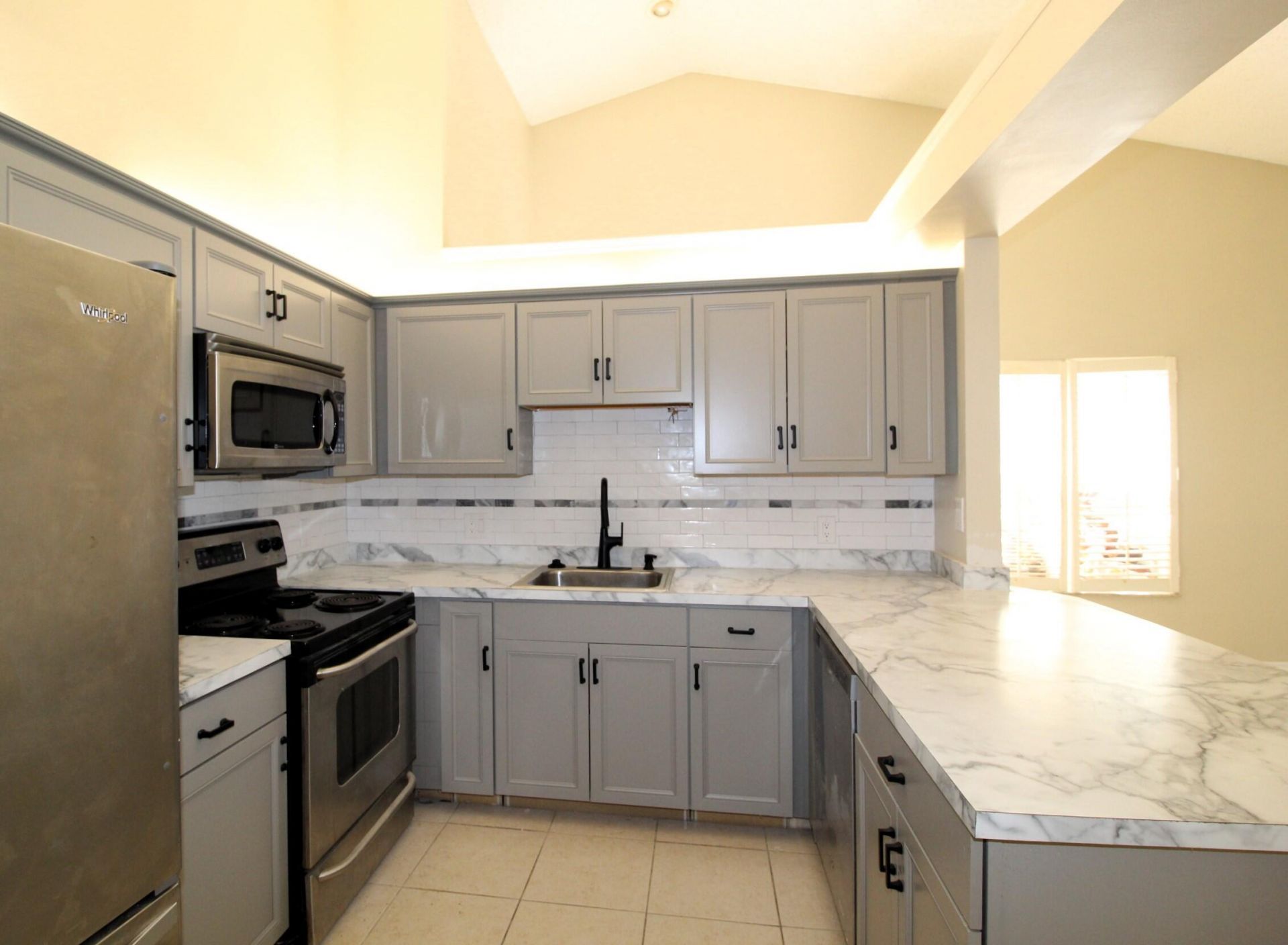 2519 SE Tropical East Circle E, Port Saint Lucie, FL 34952 Photo