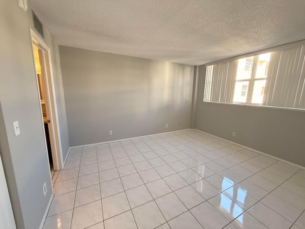 2929 S Ocean Boulevard, Unit 406, Boca Raton, FL 33432 Photo