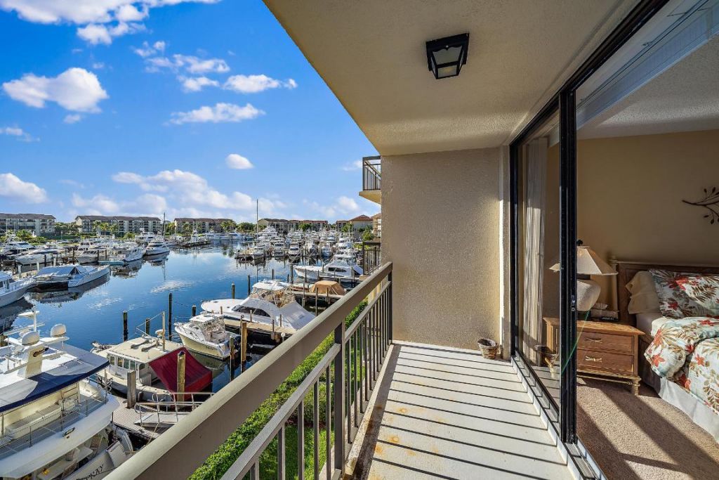2601 Marina Isle Way, Unit 402, Jupiter, FL 33477 Photo