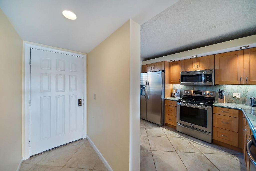 2601 Marina Isle Way, Unit 402, Jupiter, FL 33477 Photo