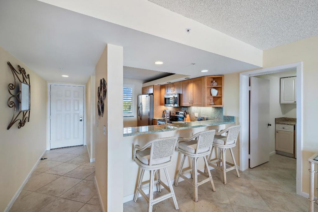 2601 Marina Isle Way, Unit 402, Jupiter, FL 33477 Photo
