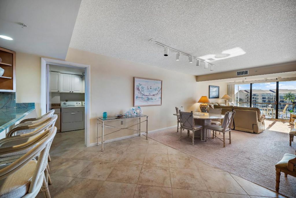 2601 Marina Isle Way, Unit 402, Jupiter, FL 33477 Photo