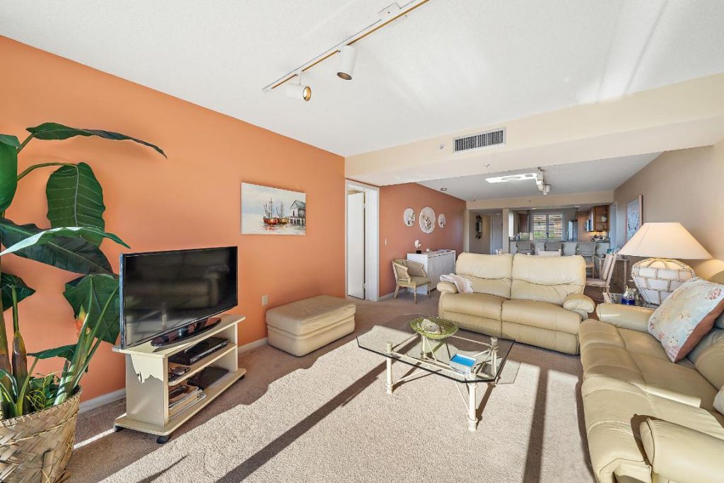 2601 Marina Isle Way, Unit 402, Jupiter, FL 33477 Photo