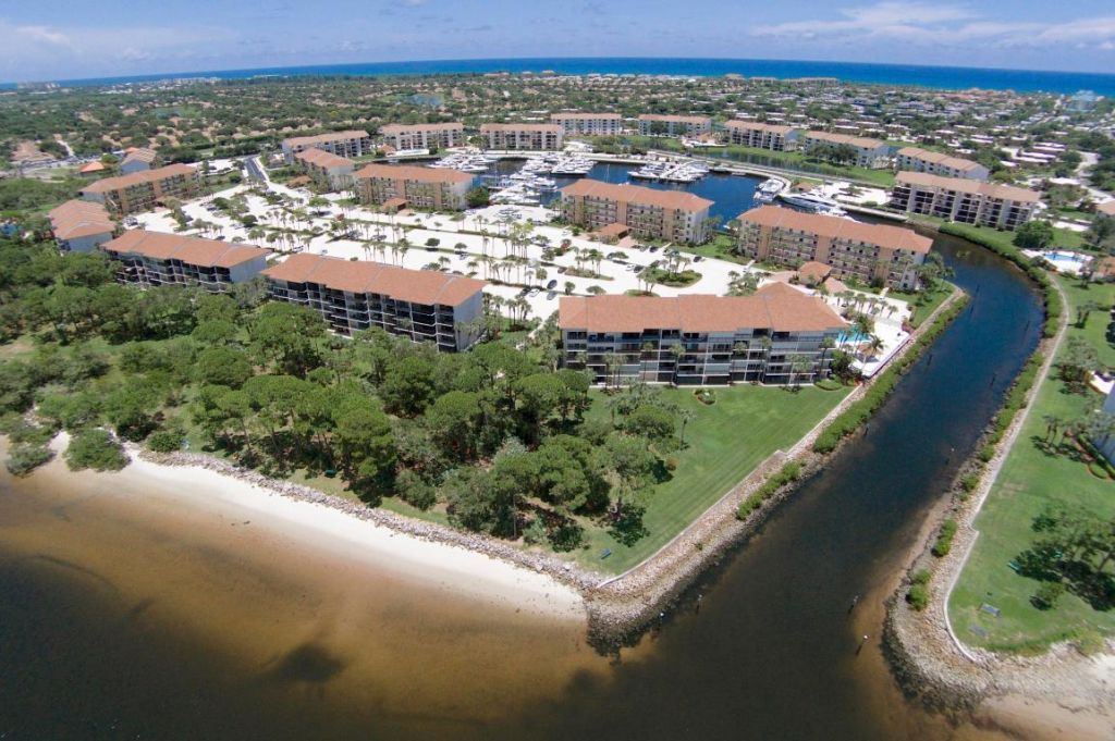 2601 Marina Isle Way, Unit 402, Jupiter, FL 33477 Photo