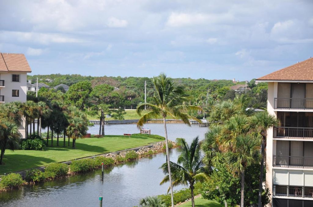 2601 Marina Isle Way, Unit 402, Jupiter, FL 33477 Photo