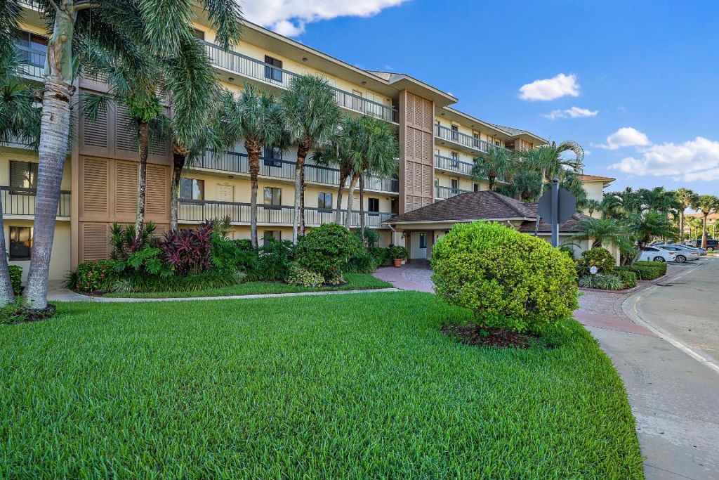 2601 Marina Isle Way, Unit 402, Jupiter, FL 33477 Photo