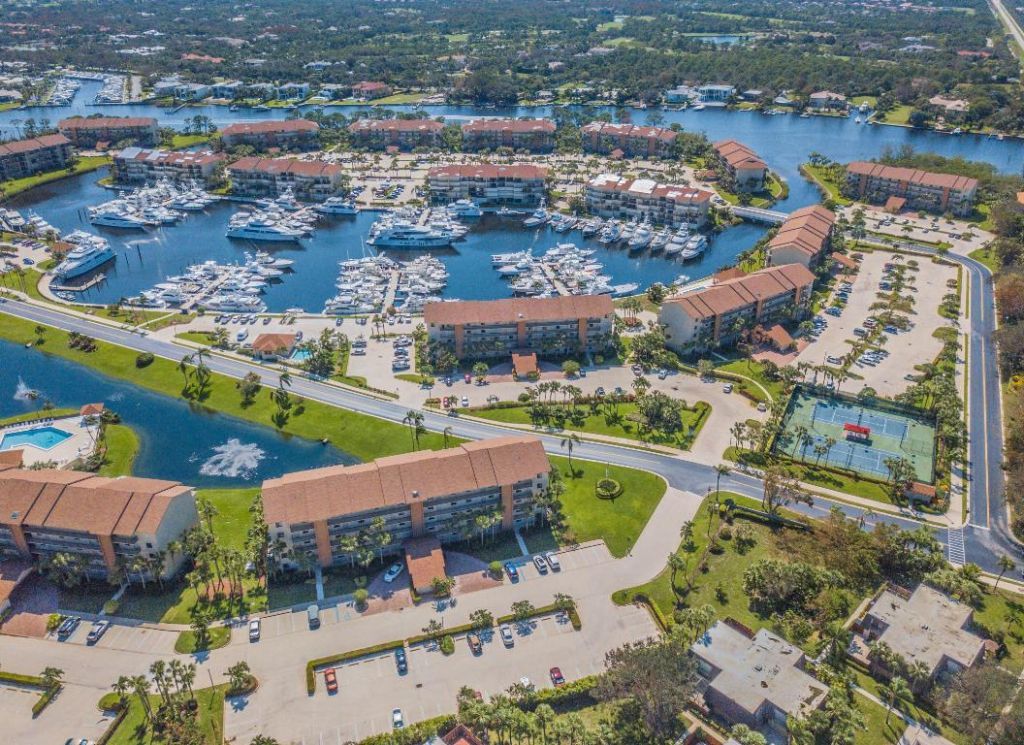 2601 Marina Isle Way, Unit 402, Jupiter, FL 33477 Photo